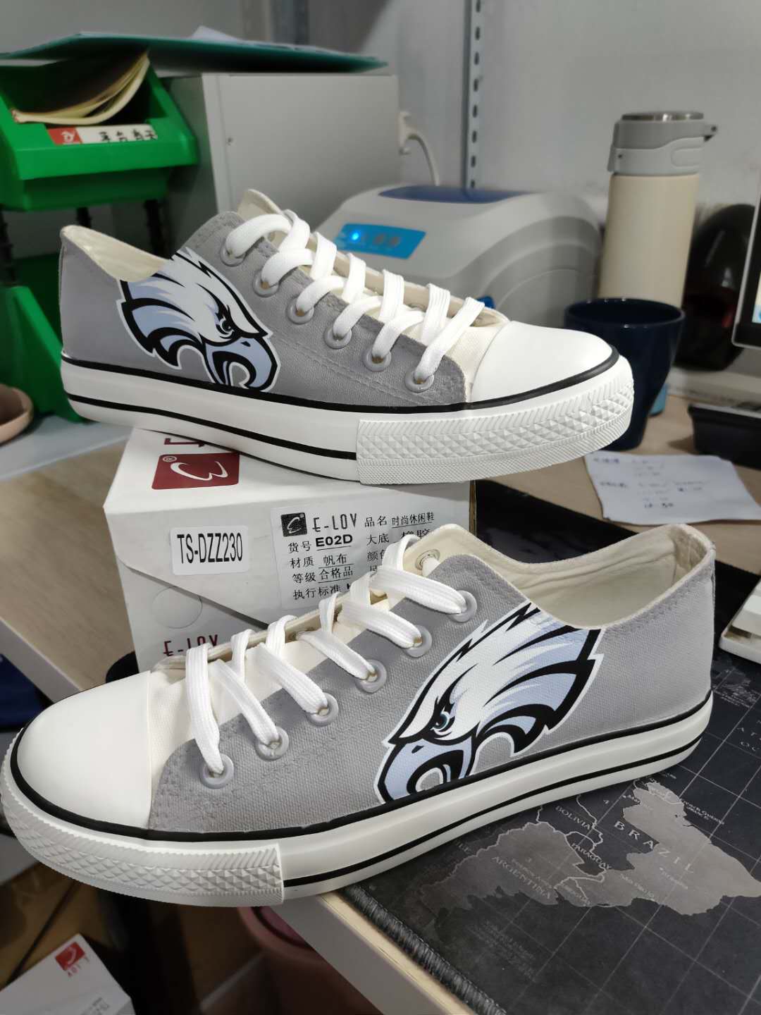 Women's And Youth Philadelphia Eagles Repeat Print Low Top Sneakers 006 Women's And Youth Philadelphia Eagles Repeat Print Low Top Sneakers 006